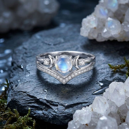 Triple Moon Protection Ring – Moonstone